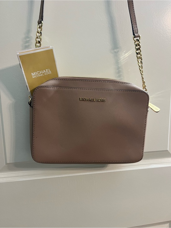 Michael Kors Handbags - Michael Kors Tan Leather Crossbody Bag